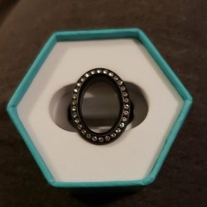 Origami Owl black living locket ring size 9